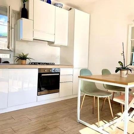 Attico Vista Mare Ad * Alassio