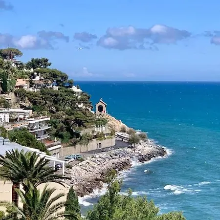 Attico Vista Mare Ad Appartement